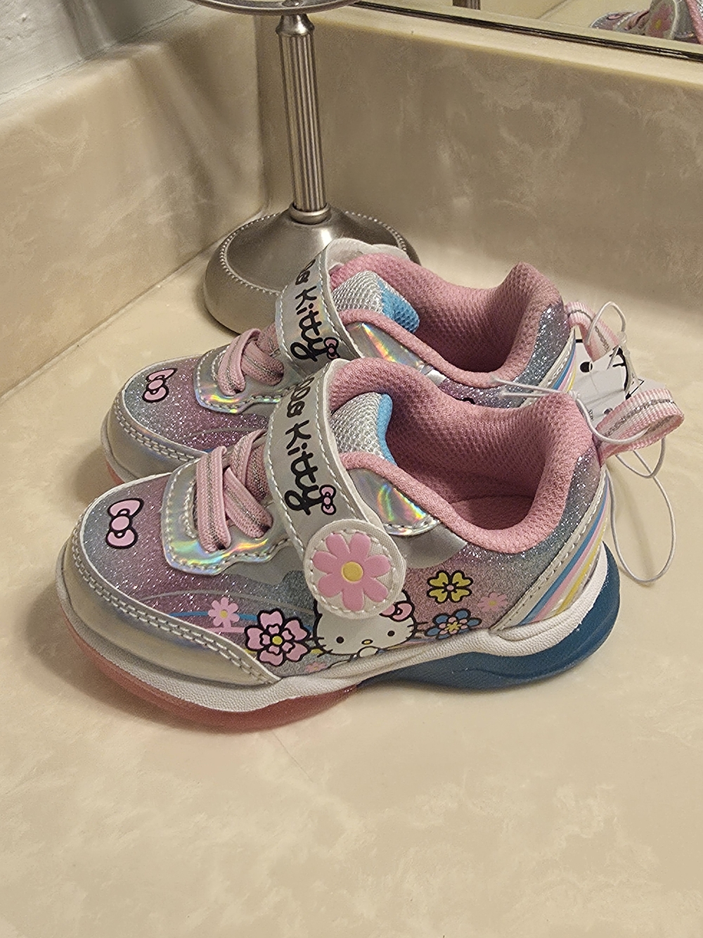 Hello Kitty Girls' Pink Glitter Light-Up Sneakers Size 6T